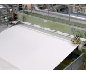 探访英国造纸工厂，一天生产25000卷卫生纸，母卷重达一吨多