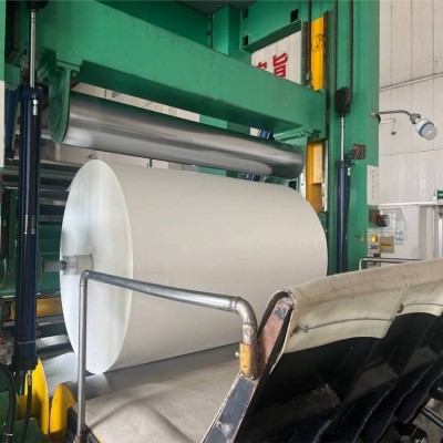 专注于原浆特种纸大卷匀度好平滑度高满足各离型纸厂生产需求用纸