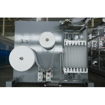 环腰纸尿裤生产线