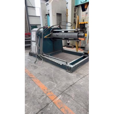 求购一台二手卷筒开片机，1400宽幅的，有的可以联系我，最好河北邢台附近